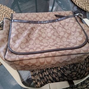 Authentic Coach Leather Crossbody Messenger Bag